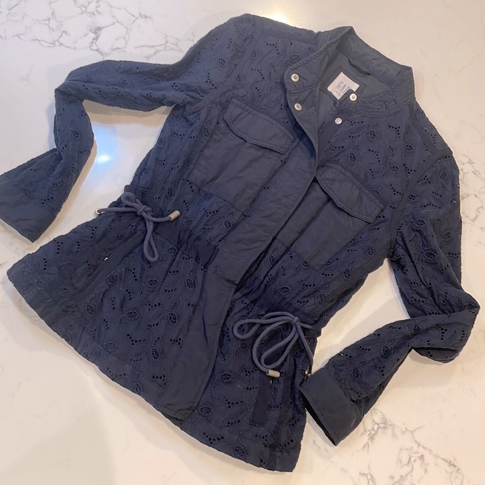 Gap navy blue lace pattern jacket size xs petite